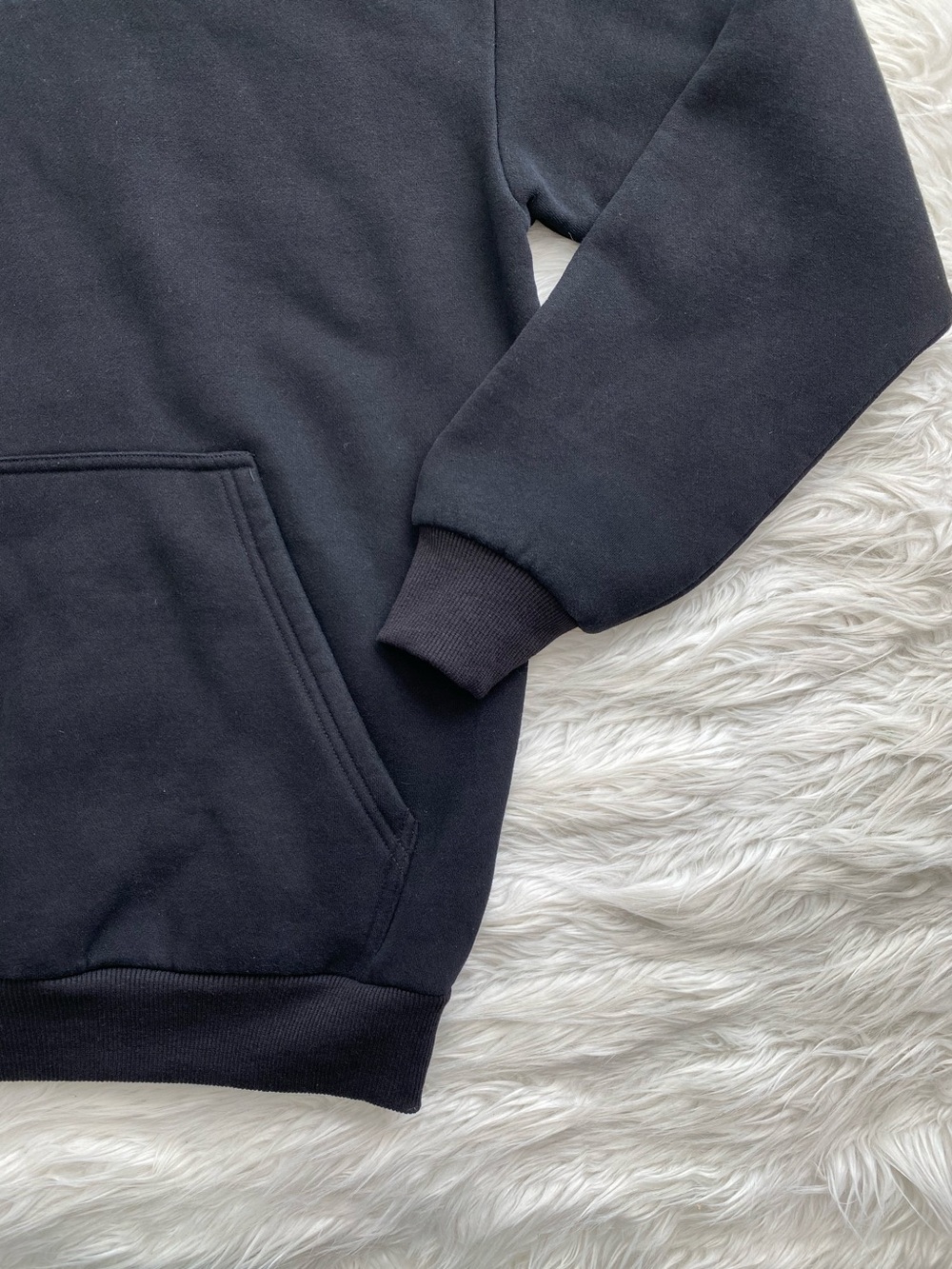 Comfrt | Black Signature Hoodie & Sweatpant Set - Picture 5 of 15